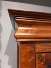 Шкаф с 2 ящиками дуб  Фердинанд  с витриной ОВ 03