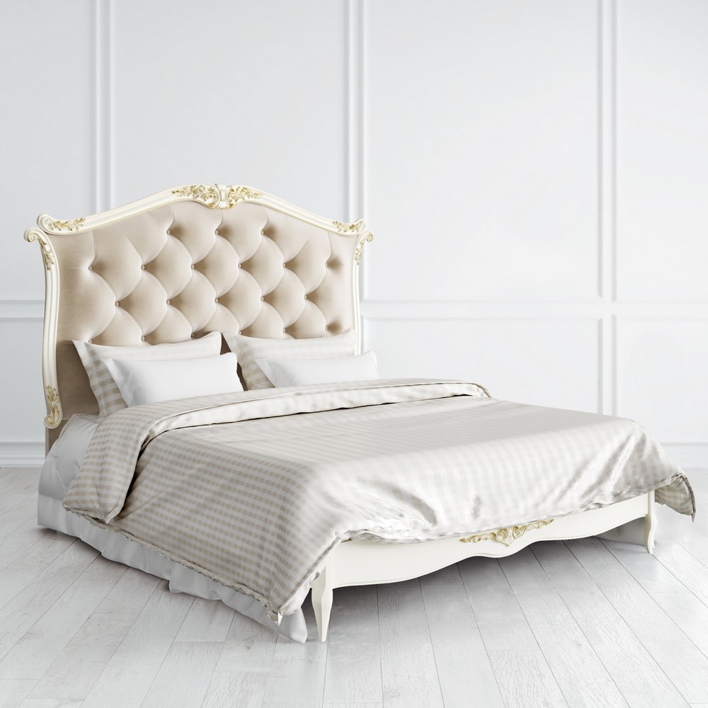 Кровать с мягким изголовьем 160*200 