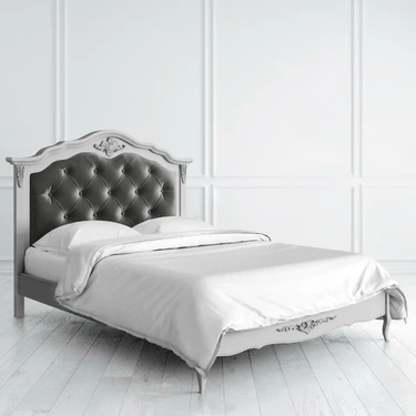 Кровать с мягким изголовьем 140*200 
