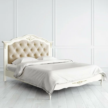Кровать с мягким изголовьем 160*200 