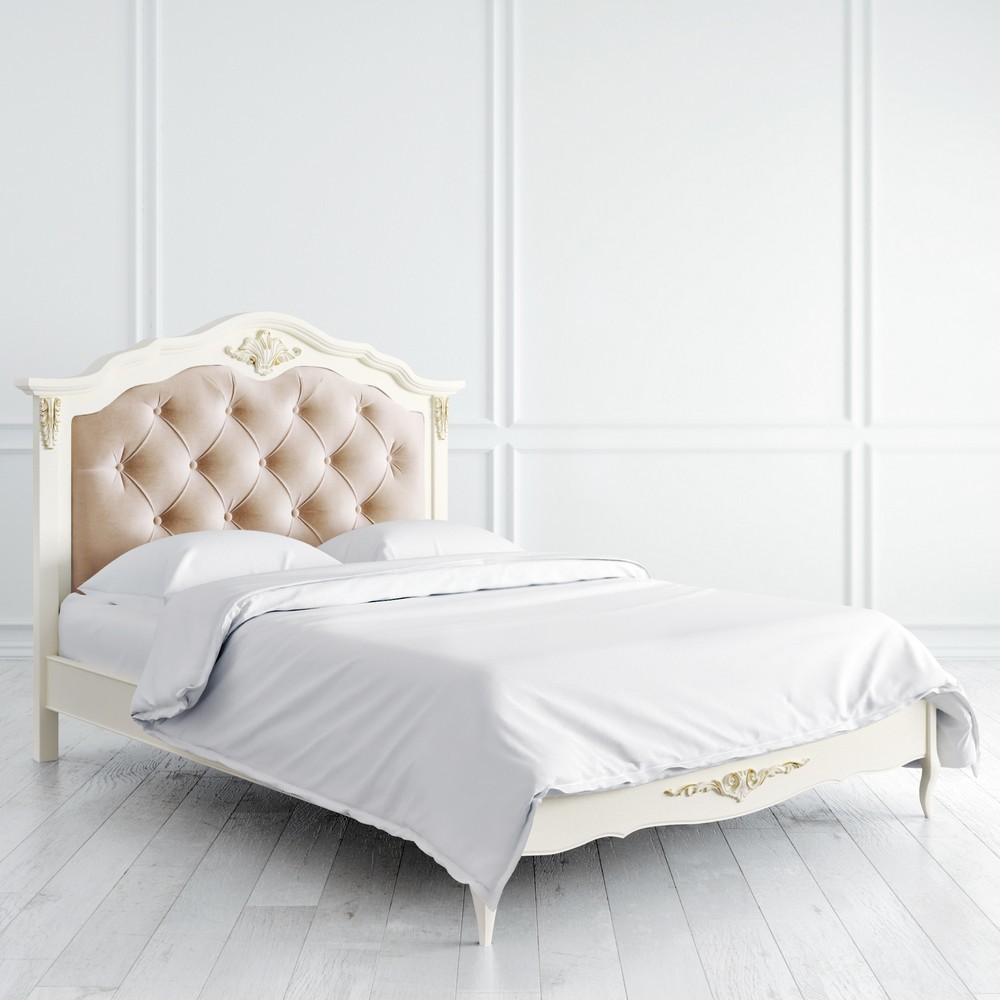 Кровать с мягким изголовьем 140*200 