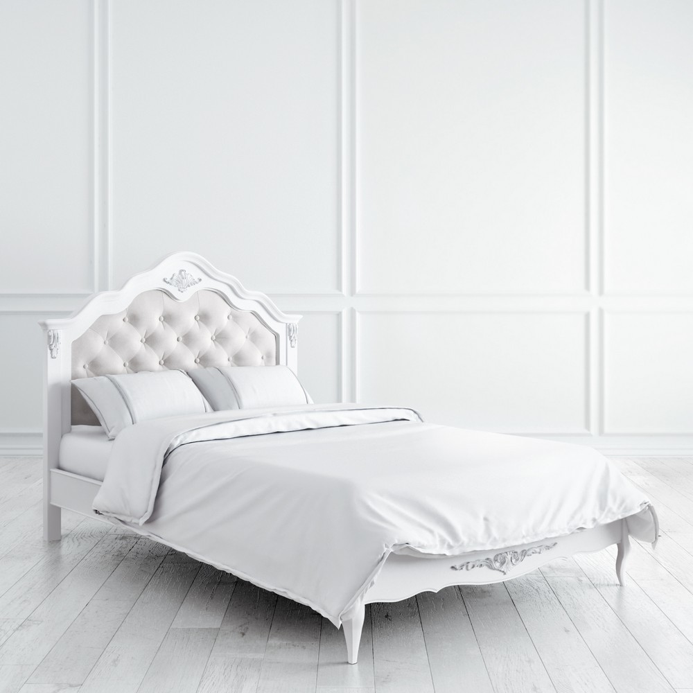 Кровать с мягким изголовьем 120*200 