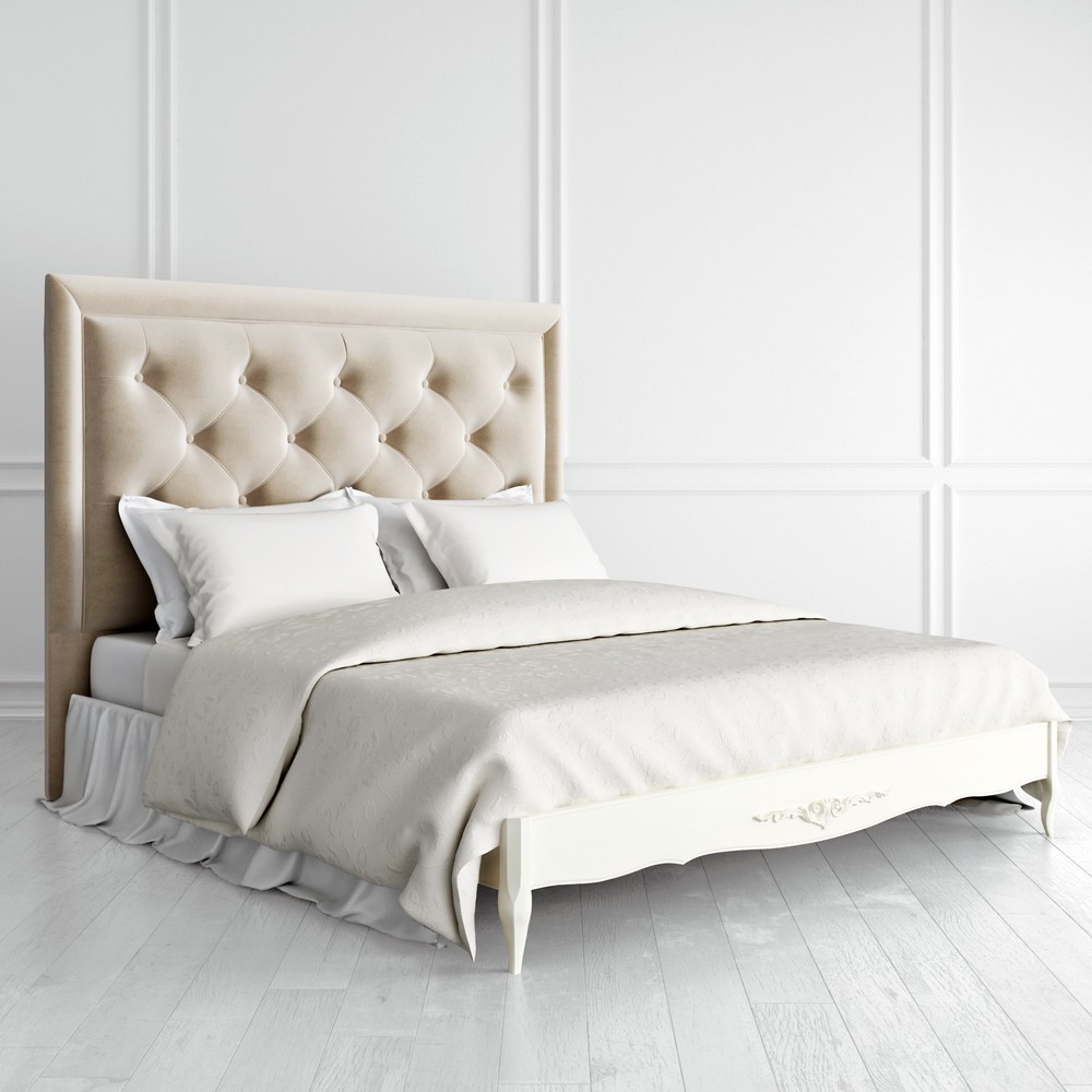 Кровать с мягким изголовьем 180*200 