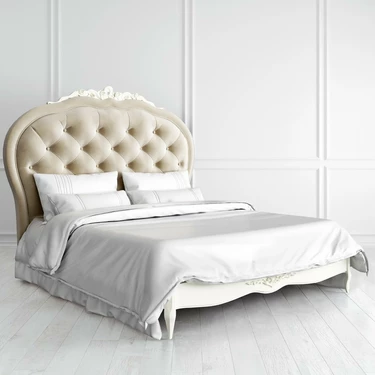 Кровать с мягким изголовьем 160*200 